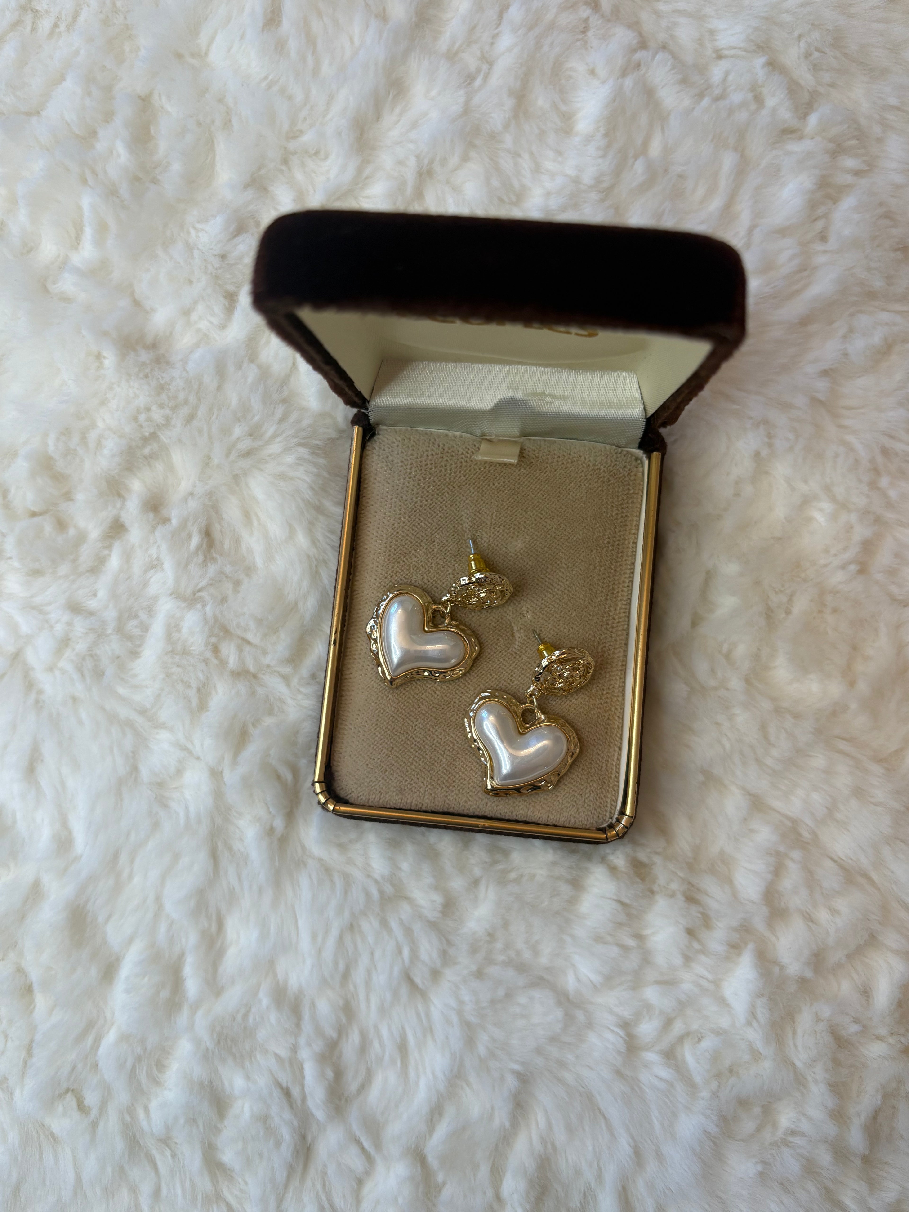 Pearl D'Amour Earrings