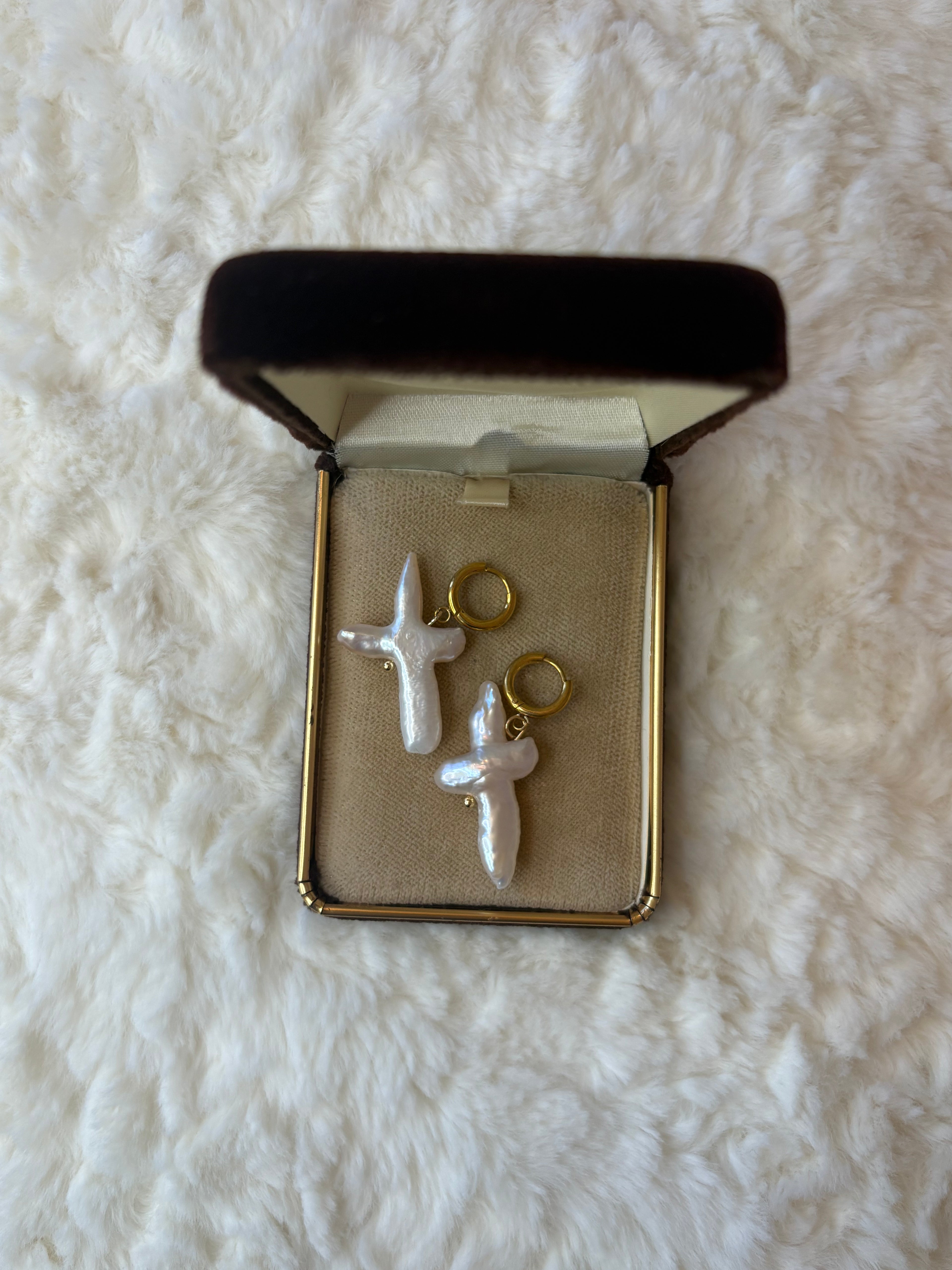 Saltwater Cross Pearl Huggies