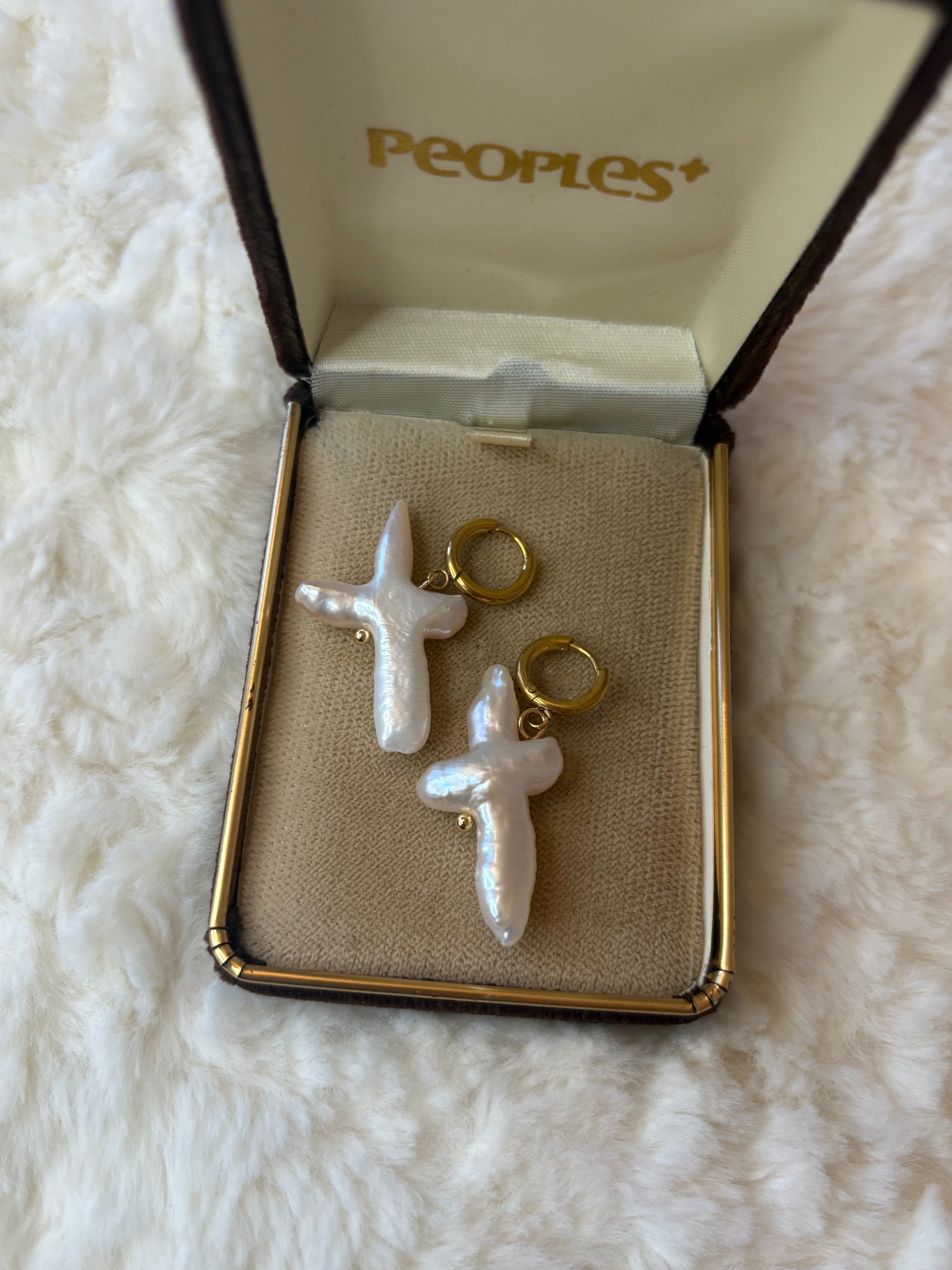 Saltwater Cross Pearl Huggies
