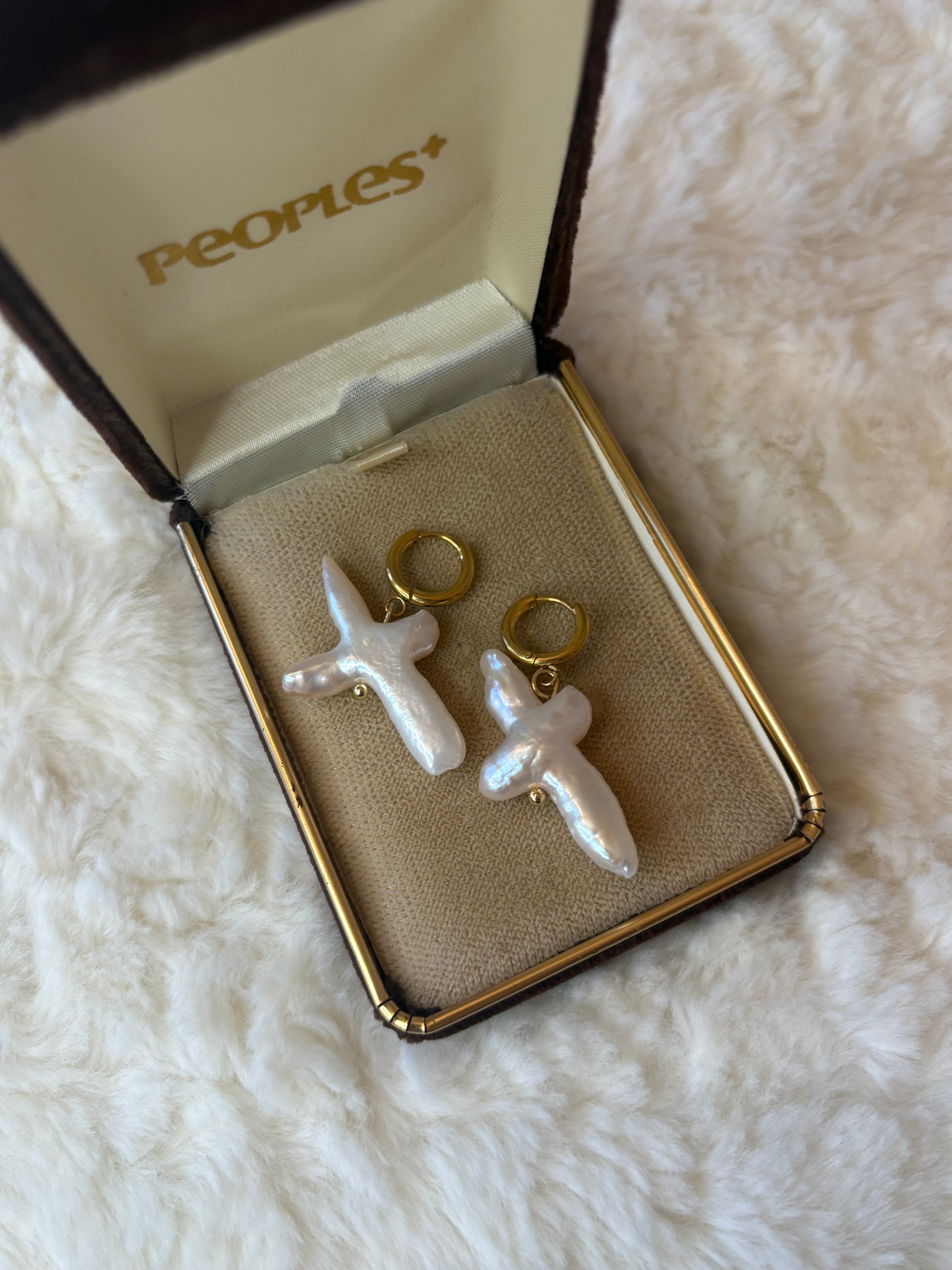 Saltwater Cross Pearl Huggies