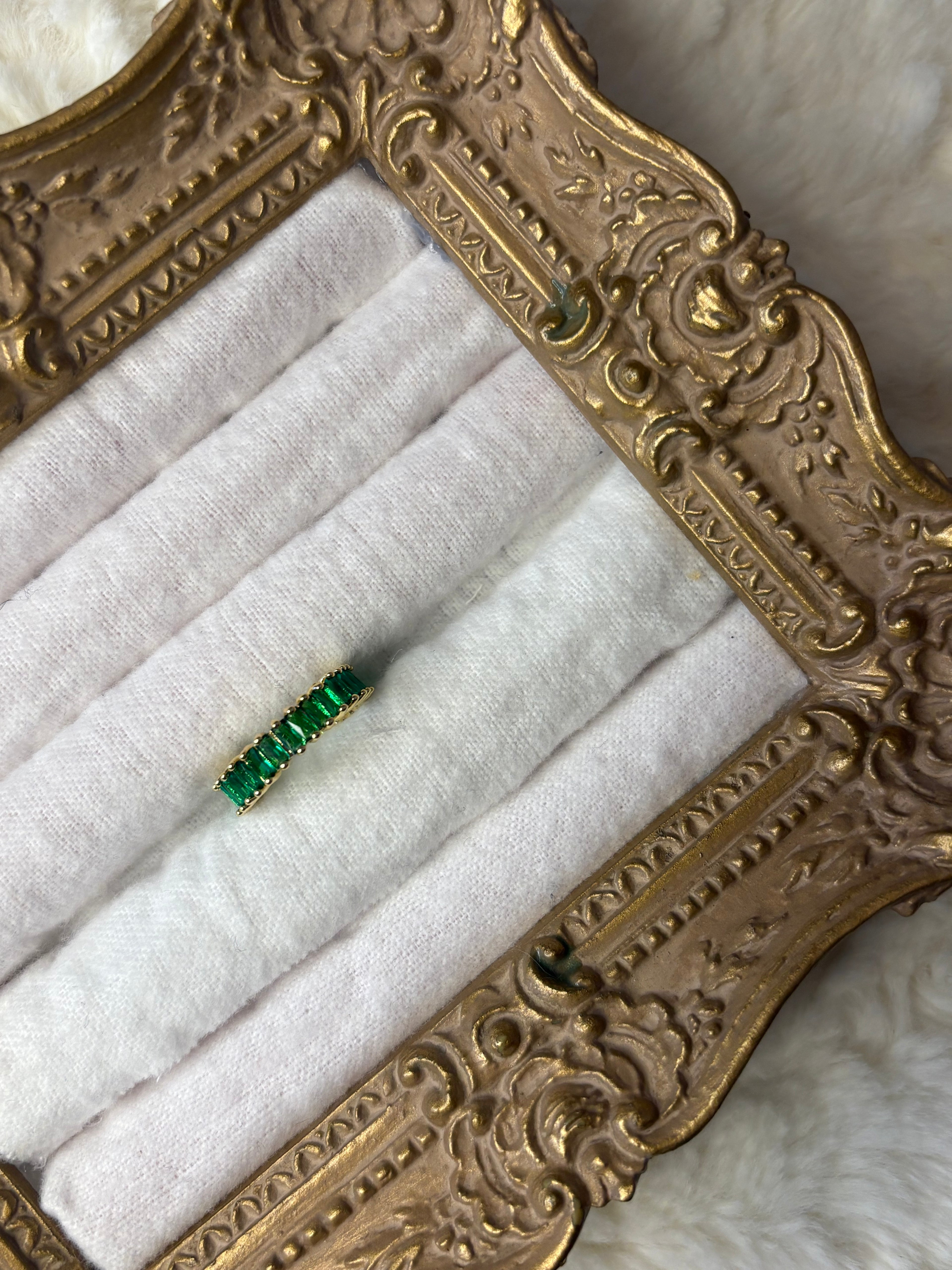 Emerald Adjustable Ring