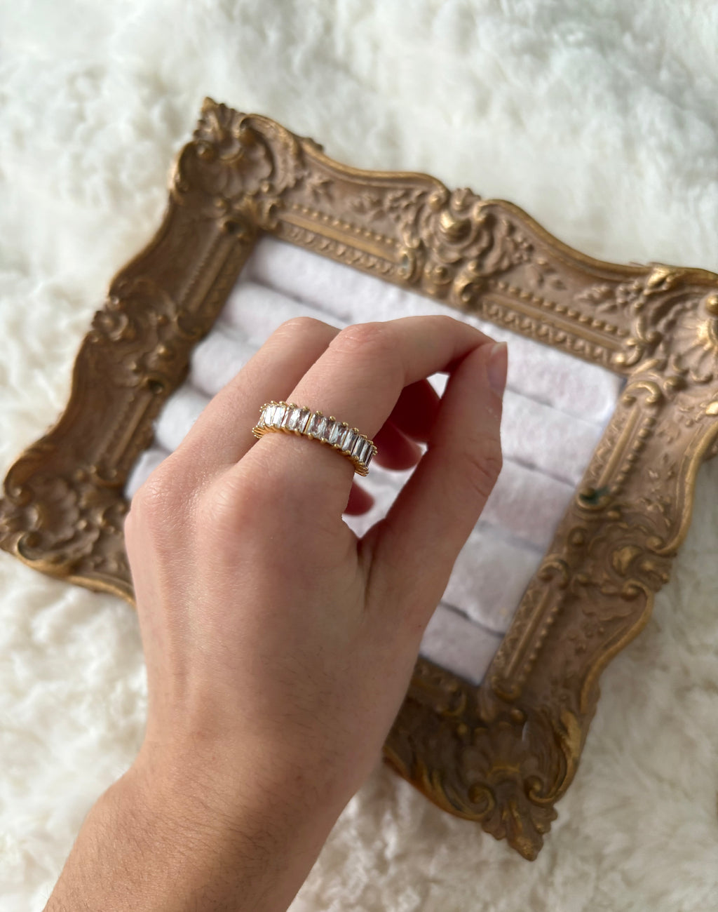 Opalescent Adjustable Ring