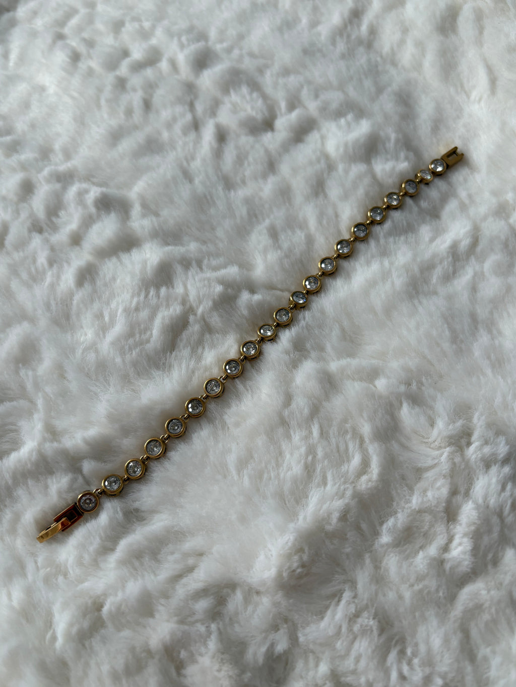 Classic Bezel Tennis Bracelet