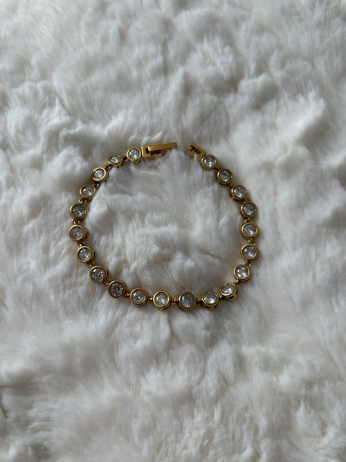 Classic Bezel Tennis Bracelet